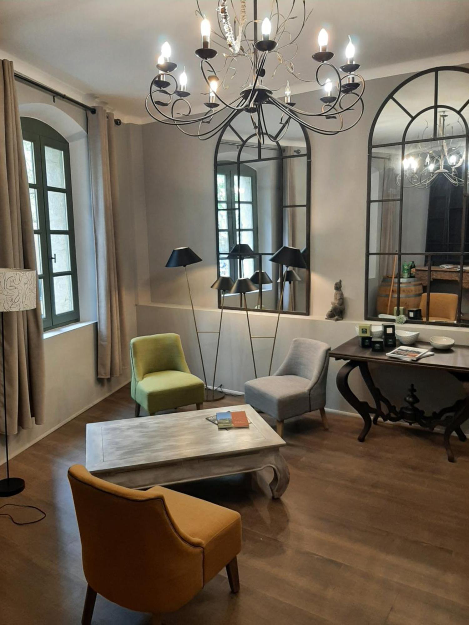 Une Chambre A Uzès Exteriér fotografie